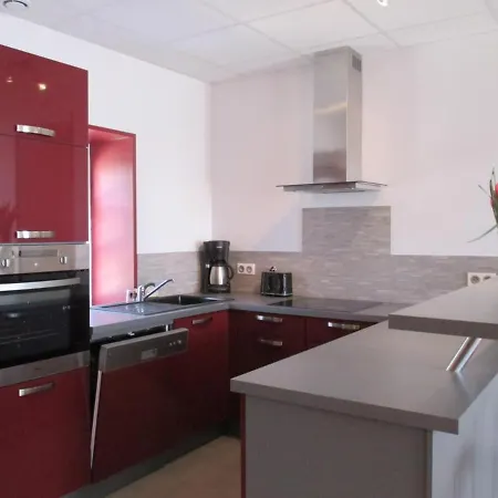 Maison Renovee Avec Dans Un Cadre Agricole - Fr-1-489-28
